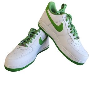 Nike Air Force 1 Low 07 White Chlorophyll Size 10.5